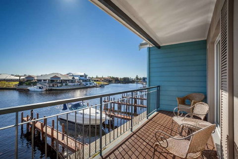 C Mandurah Resort & Serviced Apartments - Darwin Tourism 2