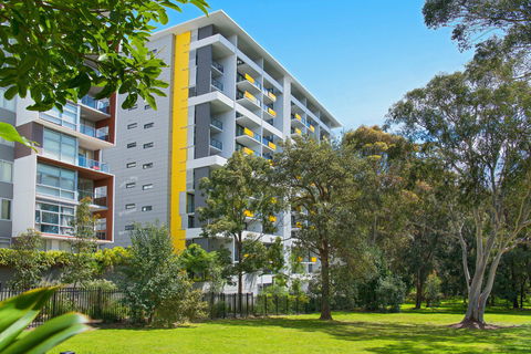 Astra Apartments MacQuarie Park - Darwin Tourism 0