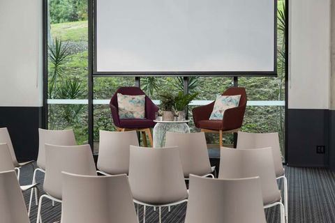 Atura Hotel Blacktown - Darwin Tourism 11