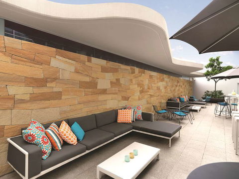 Adina Apartment Hotel Bondi Beach - Darwin Tourism 13