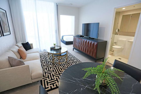 Alex Perry Hotel And Apartments - Darwin Tourism 3