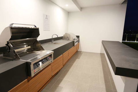 Alex Perry Hotel And Apartments - Darwin Tourism 15