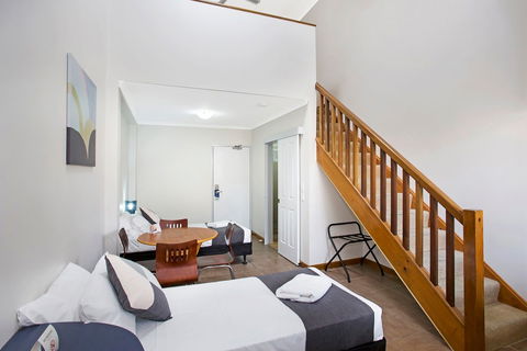 Econo Lodge City Palms Brisbane - Darwin Tourism 3