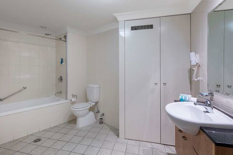 Nesuto Canberra Apartment Hotel - Darwin Tourism 5