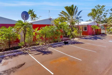 Econo Lodge Karratha - Darwin Tourism 1