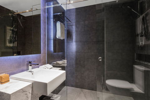 Gambaro Hotel - Darwin Tourism 2