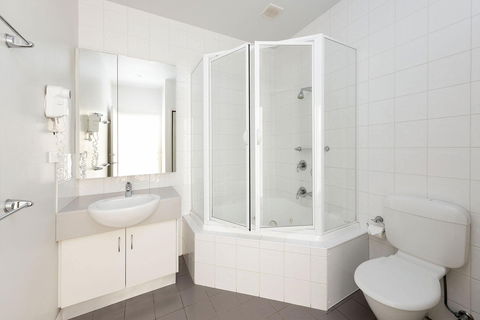 Lady Bay Resort - Darwin Tourism 2