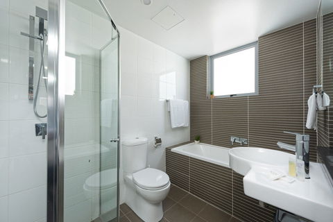 Astra Apartments North Sydney - Darwin Tourism 1