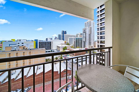 All Suites Perth - Darwin Tourism 2