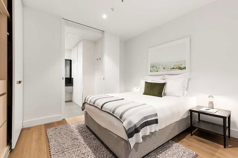 Tyrian Serviced Apts Albert Park Lane - Darwin Tourism 0