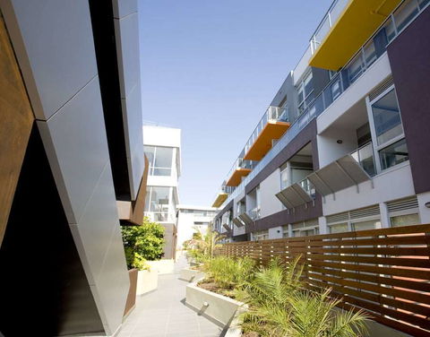 Apartments Ink - Darwin Tourism 1