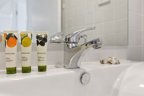 Astra Apartments Parramatta - Darwin Tourism 1