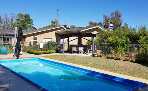 Amber Court Motor Inn - Darwin Tourism 2