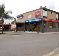 Nightcap at Playford Tavern - Darwin Tourism