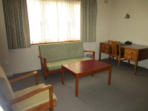 University House - ANU - Darwin Tourism 38