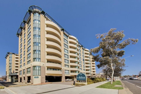 Adina Serviced Apartments Canberra James Court - Darwin Tourism 4
