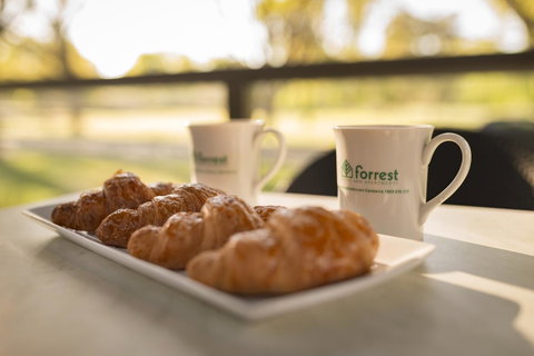 Forrest Hotel & Apartments - Darwin Tourism 8