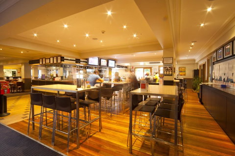 Mercure Canberra - Darwin Tourism 34