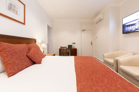 Mercure Canberra - Darwin Tourism 20