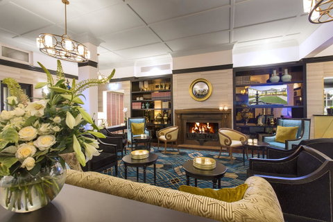 Hotel Kurrajong Canberra - Darwin Tourism 32