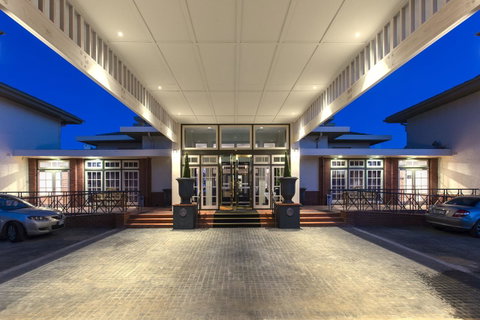Hotel Kurrajong Canberra - Darwin Tourism 25