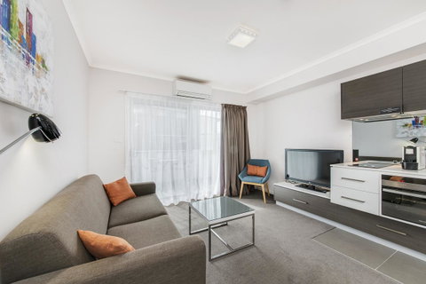 Abode Tuggeranong - Darwin Tourism 5