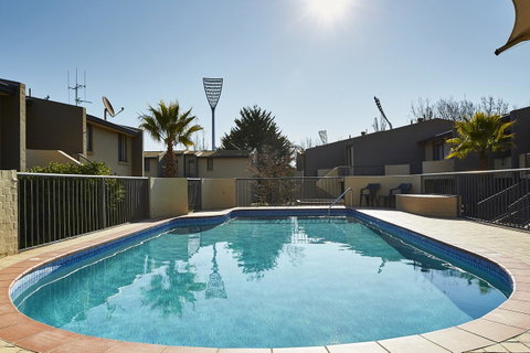 Manuka Park Serviced Apartments - Darwin Tourism 6