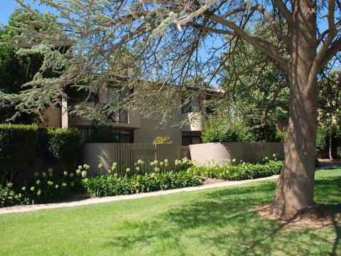 Manuka Park Serviced Apartments - Darwin Tourism 20