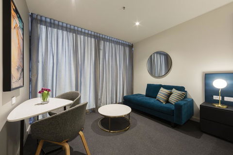 Mercure Canberra Belconnen - Darwin Tourism 12
