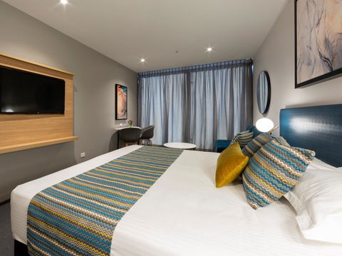 Mercure Canberra Belconnen - Darwin Tourism 8