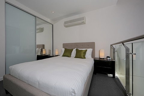 Mode 220 Braddon ACT - Darwin Tourism 4