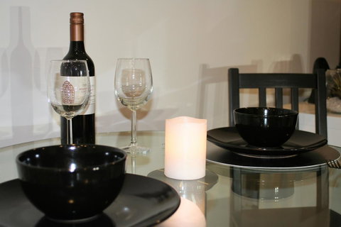 Modern Executive Apt@Barton*1BR*WiFi*Gym*Secure Parking*Canberra - Darwin Tourism 11