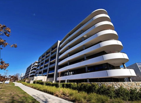 Modern Executive Apt@Barton*1BR*WiFi*Gym*Secure Parking*Canberra - Darwin Tourism 23