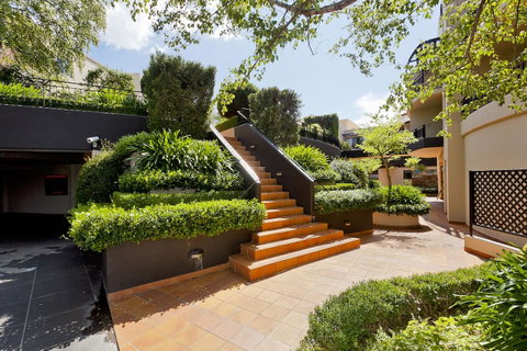 AAC Apartments - Griffin - Darwin Tourism 1