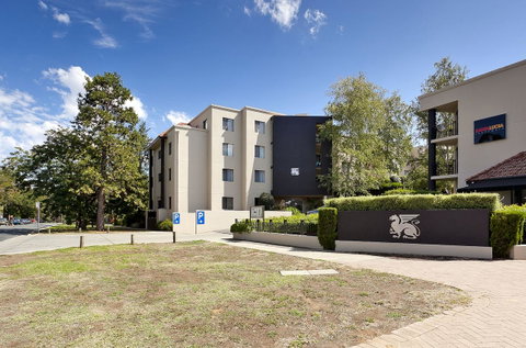 AAC Apartments - Griffin - Darwin Tourism 4