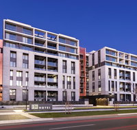 Deco Hotel Canberra - Darwin Tourism