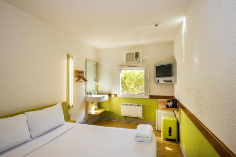 Ibis Budget Canberra - Darwin Tourism 21