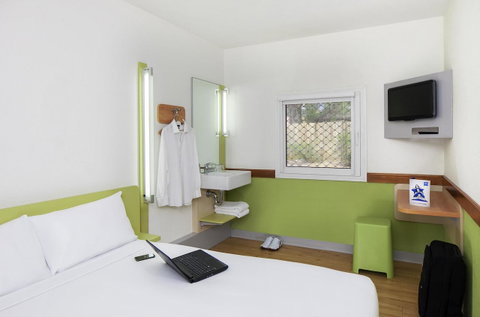 Ibis Budget Canberra - Darwin Tourism 14
