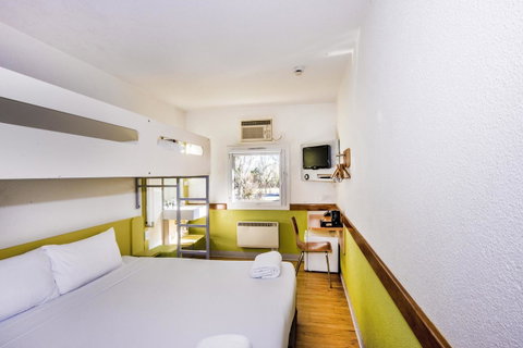Ibis Budget Canberra - Darwin Tourism 17