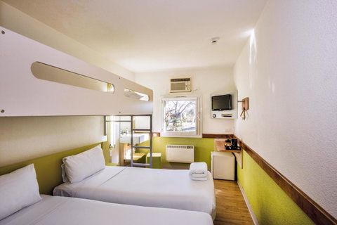 Ibis Budget Canberra - Darwin Tourism 16