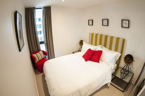 KUI - Manhattan Apartments - Darwin Tourism 14