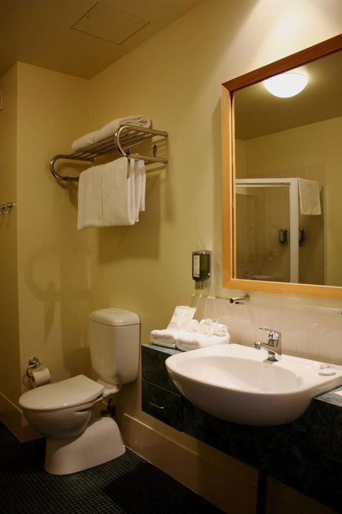 Quality Hotel Dickson - Darwin Tourism 20
