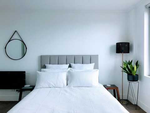 Staying Places - The Avenue - Darwin Tourism 16