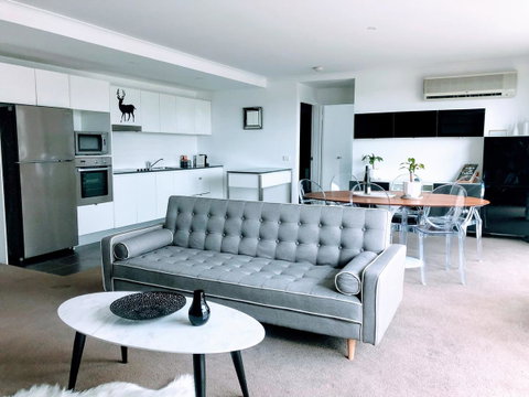 Staying Places - The Avenue - Darwin Tourism 18