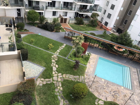 Staying Places - The Avenue - Darwin Tourism 2