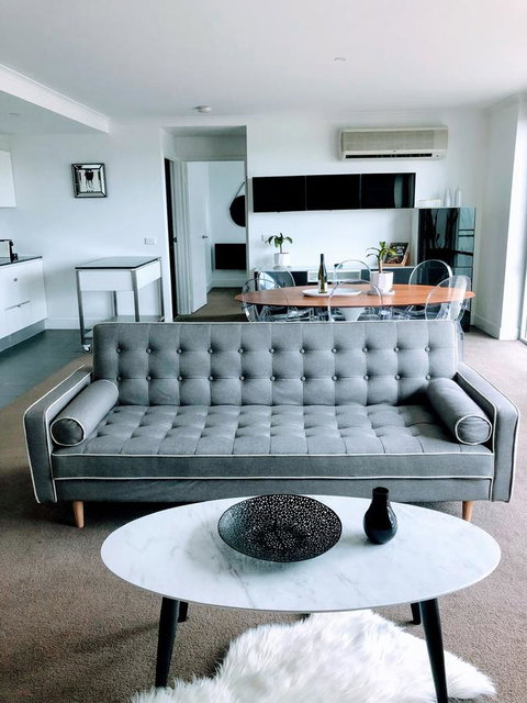 Staying Places - The Avenue - Darwin Tourism 5