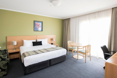 The Woden Hotel - Darwin Tourism 9