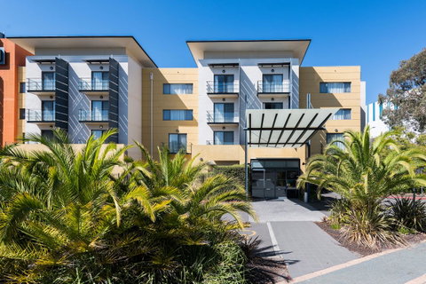 The Woden Hotel - Darwin Tourism 4