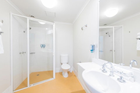 The Woden Hotel - Darwin Tourism 10