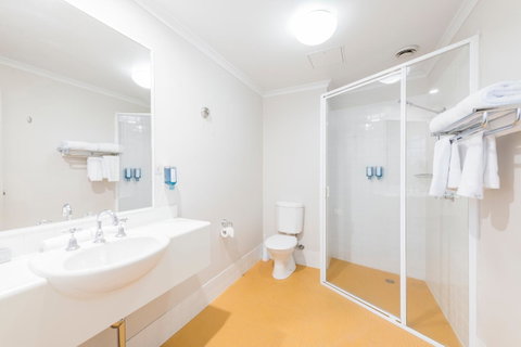 The Woden Hotel - Darwin Tourism 14